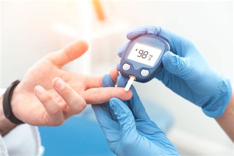 how to use blood glucose test